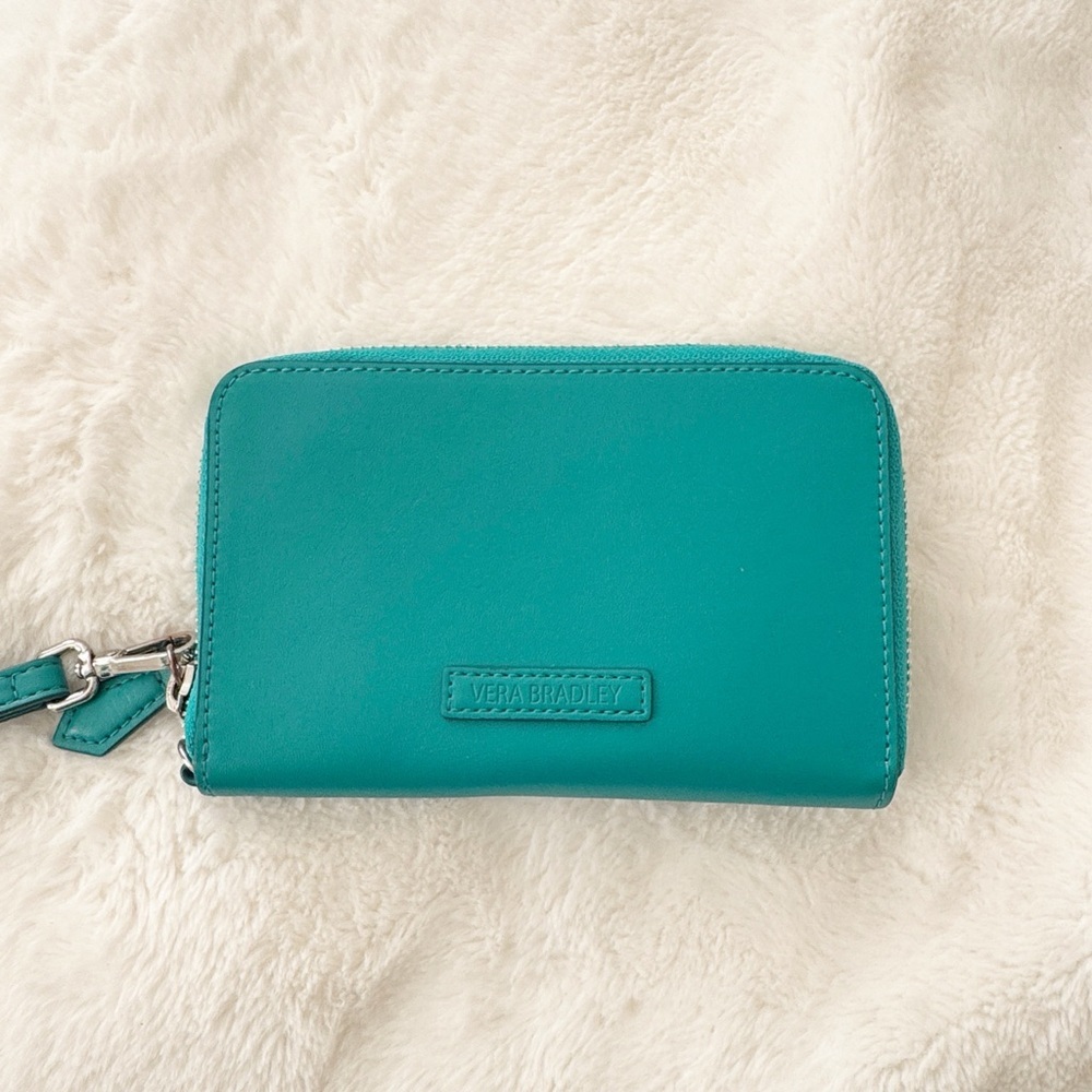 Vera Bradley Vegan Leather Turquoise blue Wristlet clutch wallet - Picture 2 of 6